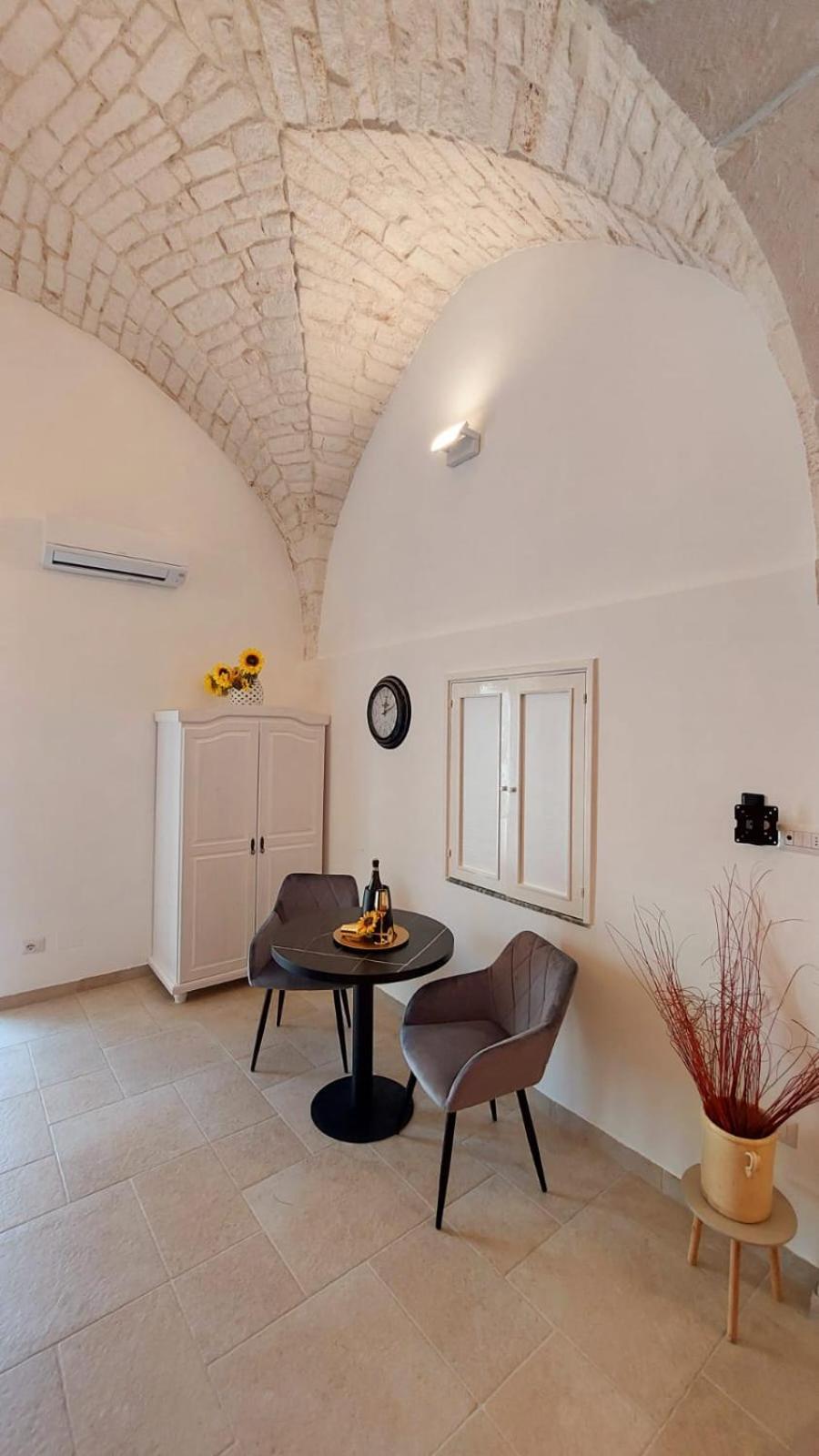 Aurasia Al Borgo Antico オストゥーニ エクステリア 写真